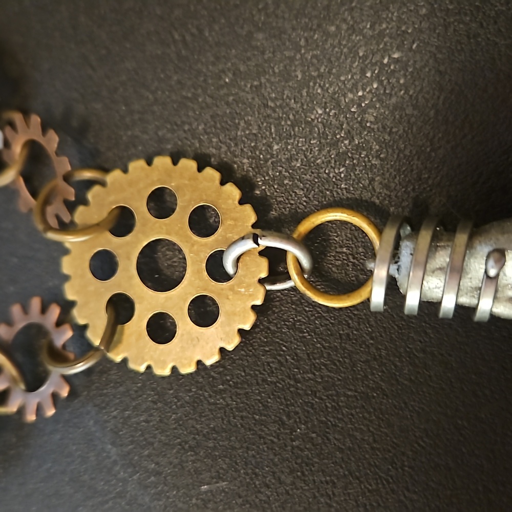 Strong Hand at the Wheel, Gears n Stuff 19" and more Necklace - Picture 3 of 9